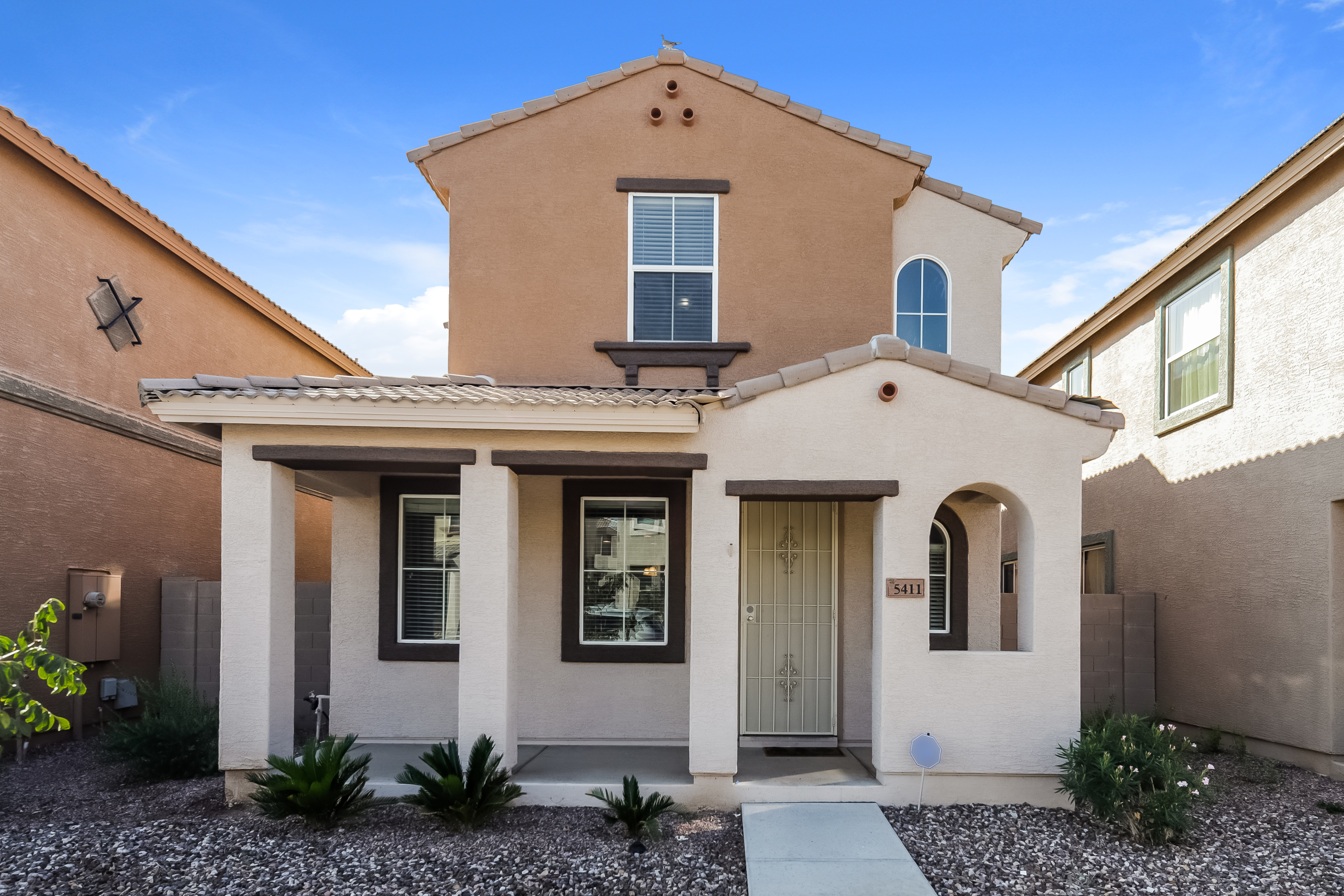 5411 W Illini St Phoenix, AZ 85043